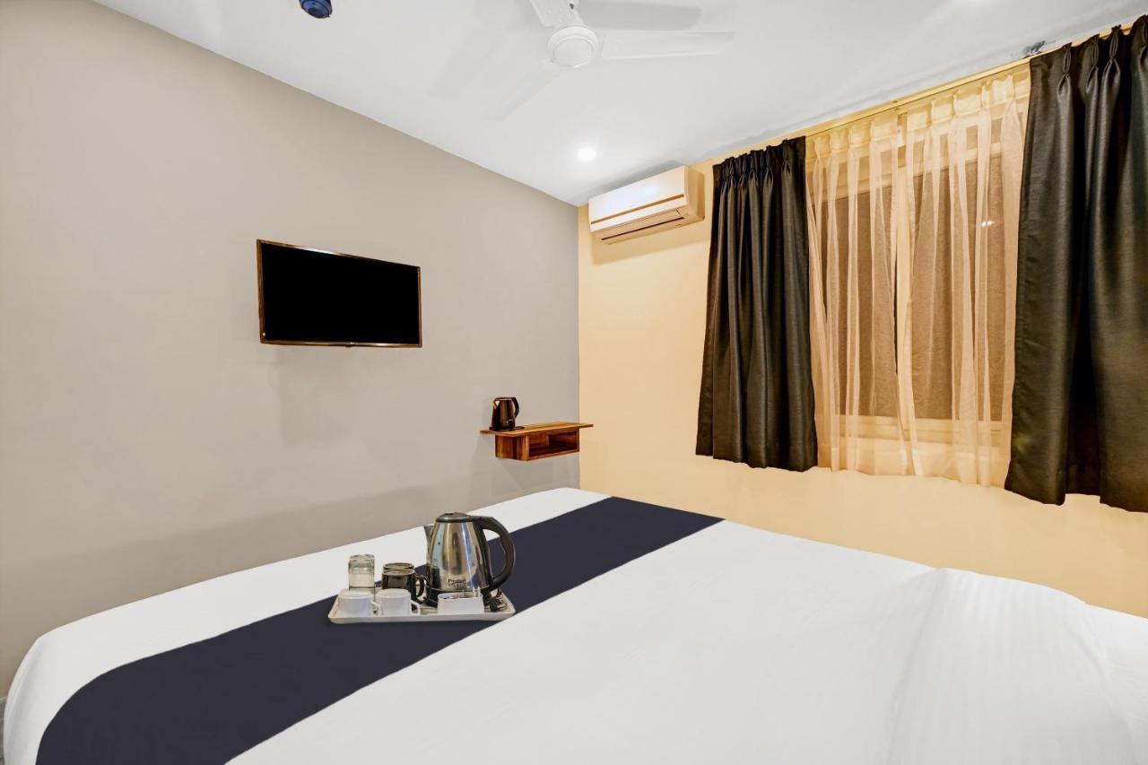 Super Townhouse Oak Hillside Aqua Ξενοδοχείο Khandagiri Εξωτερικό φωτογραφία