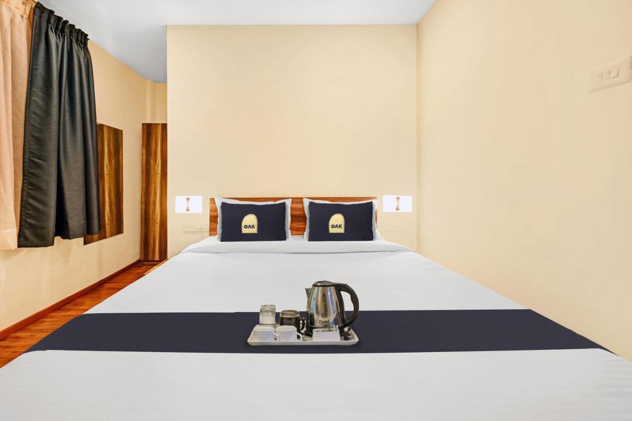 Super Townhouse Oak Hillside Aqua Ξενοδοχείο Khandagiri Εξωτερικό φωτογραφία