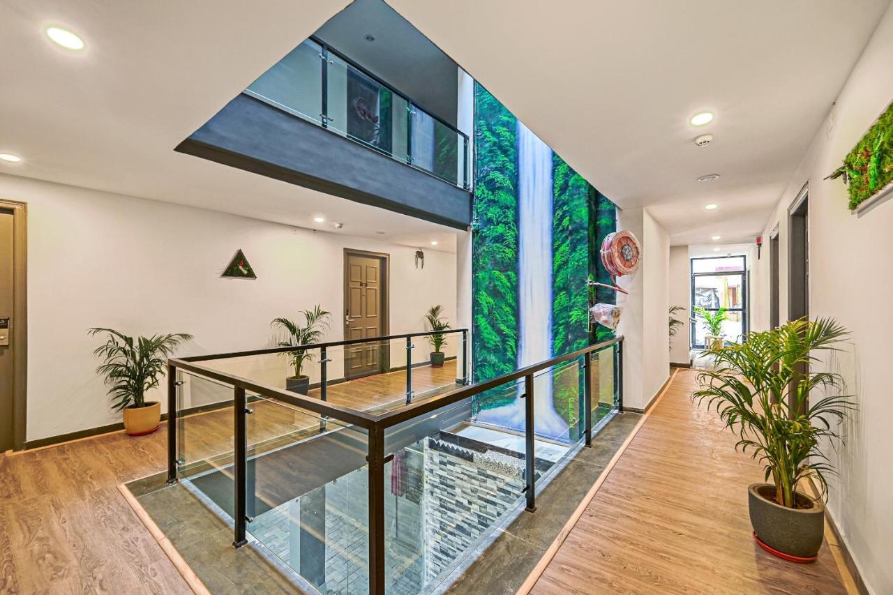 Super Townhouse Oak Hillside Aqua Ξενοδοχείο Khandagiri Εξωτερικό φωτογραφία